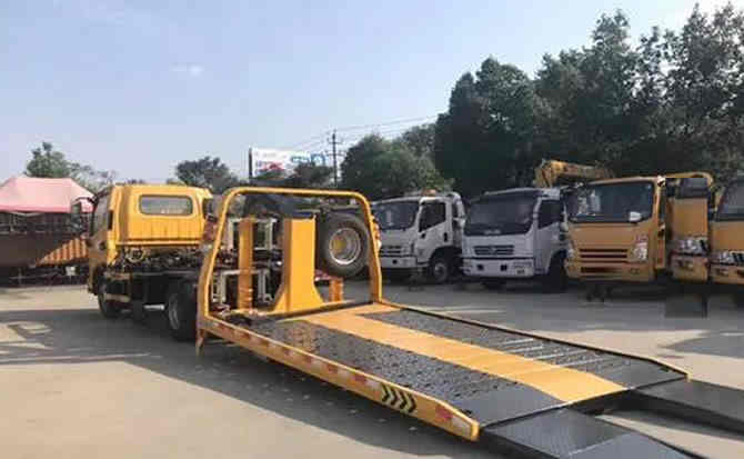广南汽车中途维修案例