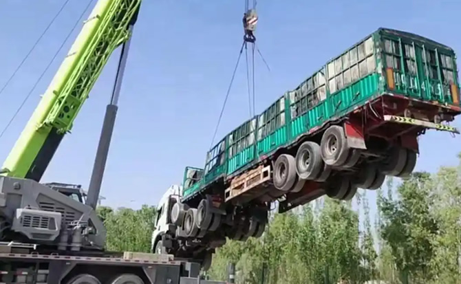 广南道路脱困救援案例